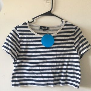 Crop tops tee